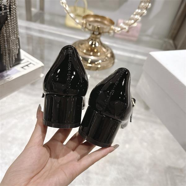 20251127171539644 270